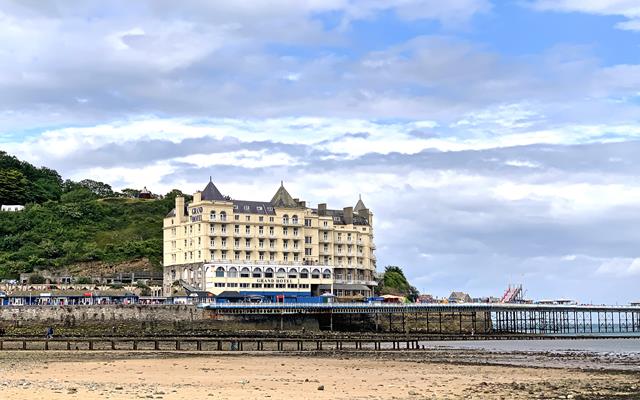 grand hotel llandudno